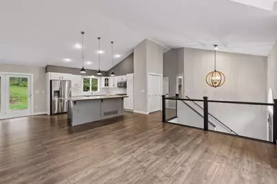 98 Quality Avenue N, Lakeland, MN 55043 - Photo 11