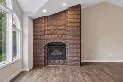 98 Quality Avenue N, Lakeland, MN 55043 - Photo 9