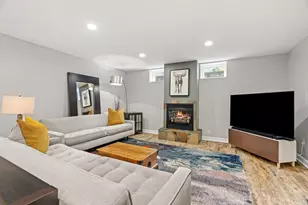 5541 Vincent Ave S, Minneapolis, MN 55410 - Photo 27