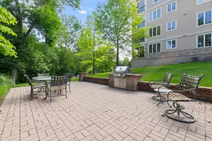 11460 Fairfield Rd W, Minnetonka, MN 55305 - Photo 31