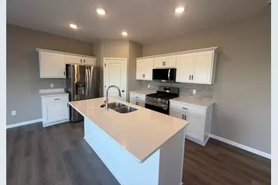 2650 Ivan Avenue NE, Saint Michael, MN 55376 - Photo 7