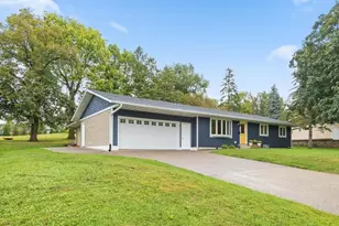 924 Ravine St, Faribault, MN 55021 - Photo 3