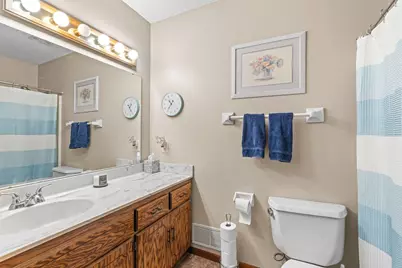 17161 S Shore Lane, Eden Prairie, MN 55346 - Photo 31