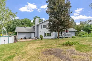 17161 S Shore Ln, Eden Prairie, MN 55346 - Photo 51