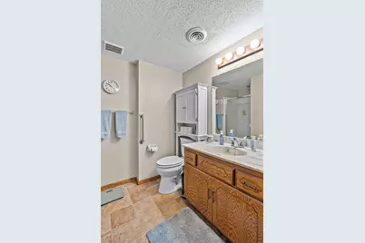 17161 S Shore Lane, Eden Prairie, MN 55346 - Photo 21