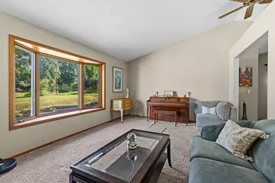 17161 S Shore Lane, Eden Prairie, MN 55346 - Photo 5