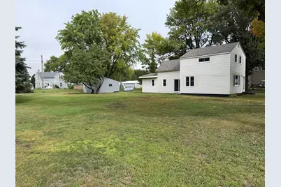 203 4th Street S, De Graff, MN 56271 - Photo 23