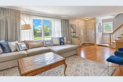 823 Memorial Parkway SW, Rochester, MN 55902 - Photo 9