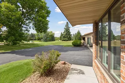 15300 40th Avenue N, Plymouth, MN 55446 - Photo 17