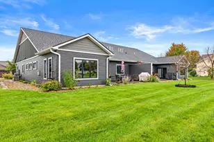3563 Newcastle Dr, River Falls, WI 54022 - Photo 27