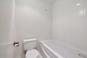 1201 Yale Pl, Minneapolis, MN 55403 - Photo 15
