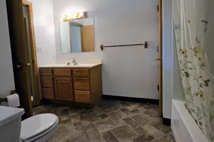 163 Ridgeview Dr, Pipestone, MN 56164 - Photo 19