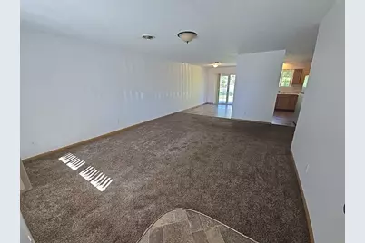 163 Ridgeview Drive, Pipestone, MN 56164 - Photo 3