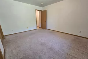 163 Ridgeview Dr, Pipestone, MN 56164 - Photo 17