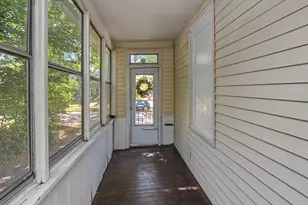 351 Burgess St, Saint Paul, MN 55117 - Photo 3
