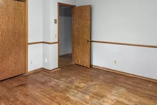 6213 Chowen Ave N, Brooklyn Center, MN 55429 - Photo 3