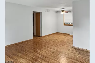 6213 Chowen Avenue N, Brooklyn Center, MN 55429 - Photo 15