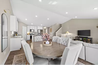 6199 Jasmine Bay S, Cottage Grove, MN 55016 - Photo 17