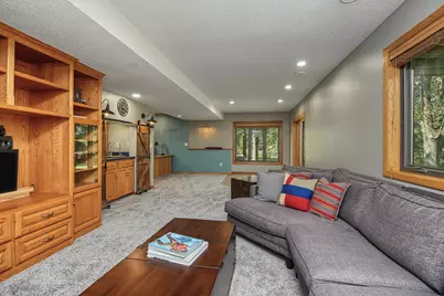 8610 Valley View Court, Chanhassen, MN 55317 - Photo 39
