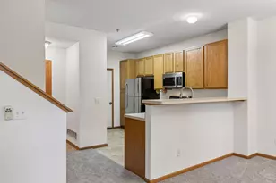 11323 Chisholm Cir NE, Blaine, MN 55449 - Photo 13