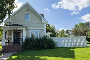 308 Center St E, Roseau, MN 56751 - Photo 21