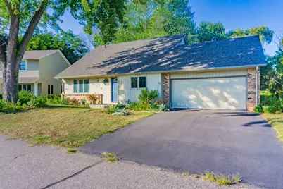 110105 Arboretum Way, Chaska, MN 55318 - Photo 3