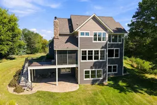 332 Lindsay Rd, Hudson, WI 54016 - Photo 5