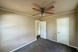 1009 19th St N, Moorhead, MN 56560 - Photo 5
