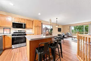 10693 Karston Ave NE, Albertville, MN 55301 - Photo 3