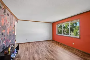 11840 Vintage St NW, Coon Rapids, MN 55433 - Photo 9
