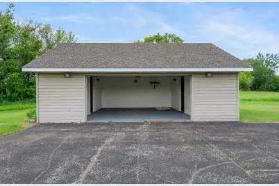 19800 Stephan Drive, Starbuck, MN 56381 - Photo 23