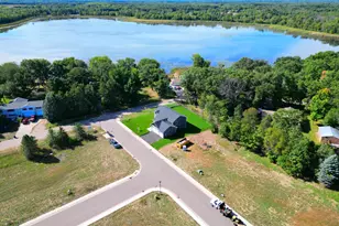 24102 Polk St NE, East Bethel, MN 55005 - Photo 3