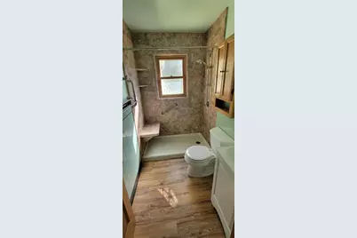 1014 Saint Peter Avenue, Albert Lea, MN 56007 - Photo 5