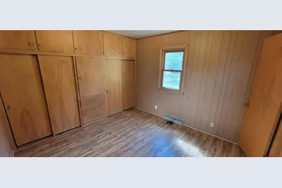 1014 Saint Peter Avenue, Albert Lea, MN 56007 - Photo 11