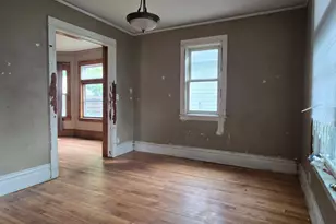 866 Duluth St, Saint Paul, MN 55106 - Photo 11