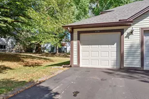 4334 Evergreen Dr, Vadnais Heights, MN 55127 - Photo 23