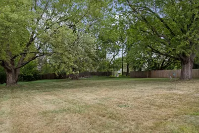 18910 Harrogate Drive, Eden Prairie, MN 55346 - Photo 39