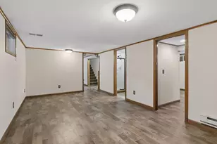 18910 Harrogate Dr, Eden Prairie, MN 55346 - Photo 27