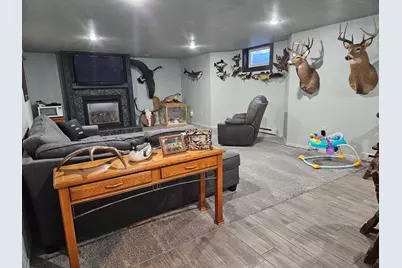 620 8 1/2 Street S, Virginia, MN 55792 - Photo 17