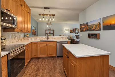 1944 Mockingbird Avenue, Shakopee, MN 55379 - Photo 13