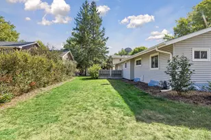 2301 Flag Ave S, Saint Louis Park, MN 55426 - Photo 33
