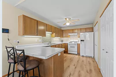 4937 31st Avenue NW, Rochester, MN 55901 - Photo 9