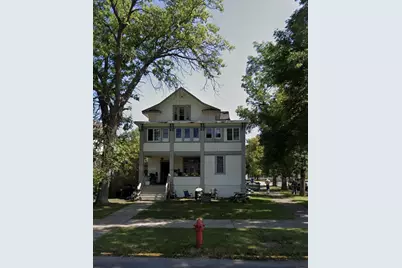 2126 3rd Avenue E, Hibbing, MN 55746 - Photo 1