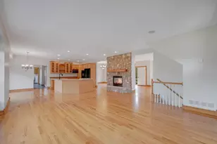 1470 River Shore Dr, Hastings, MN 55033 - Photo 19