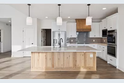 3771 Brookside Drive, Chaska, MN 55318 - Photo 7
