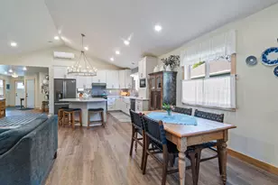 33 Billings Ln, Superior, WI 54880 - Photo 9