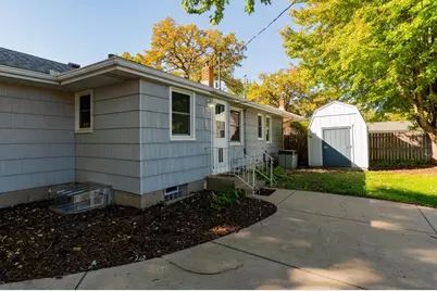 2025 Field Avenue, Saint Paul, MN 55116 - Photo 27