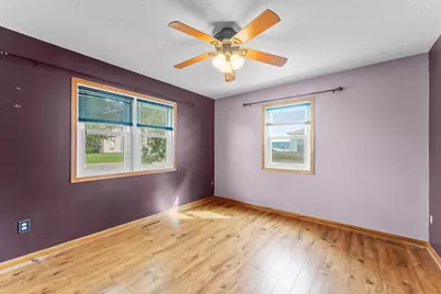 135 Davis Street S, Cambridge, MN 55008 - Photo 23