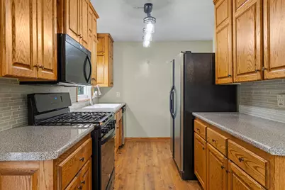 135 Davis Street S, Cambridge, MN 55008 - Photo 17