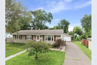 135 Davis Street S, Cambridge, MN 55008 - Photo 5